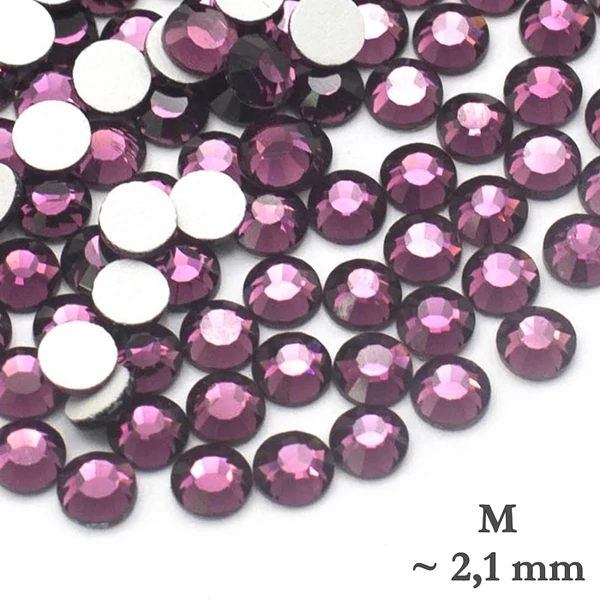 Strasszkő 50 db / amethyst M-es méret