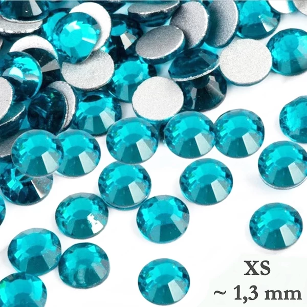 Strasszkő 50 db / blue zircon XS-es méret