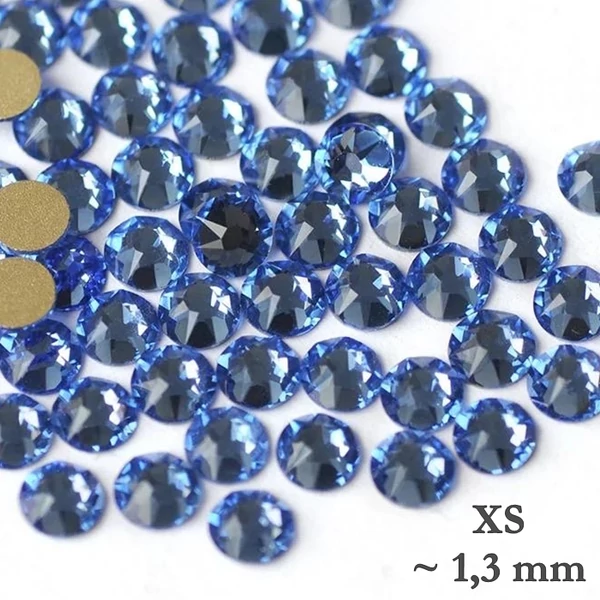 Strasszkő 50 db / sapphire XS-es méret